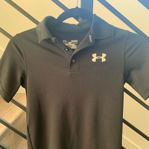 Youth small under armour golf shirt